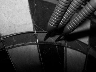 dart pile og dart udstyr